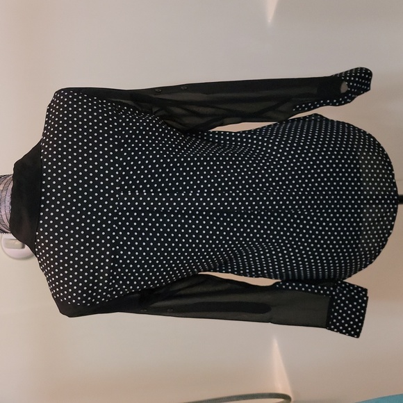 Express Top - Picture 4 of 4